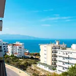 Διαμέρισμα Day Lux