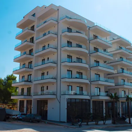 Διαμέρισμα Day Lux Σαράντα