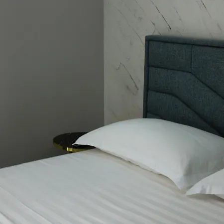 Day Lux Sarandë
