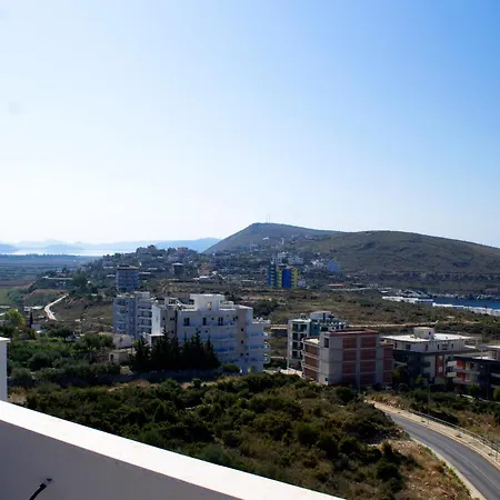 Day Lux Apartment
