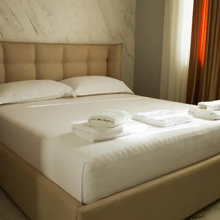 Day Lux Apartman Saranda