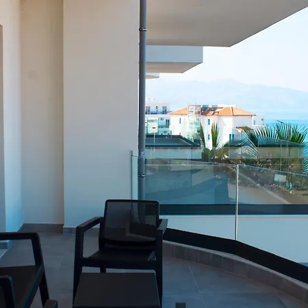 Day Lux Apartman