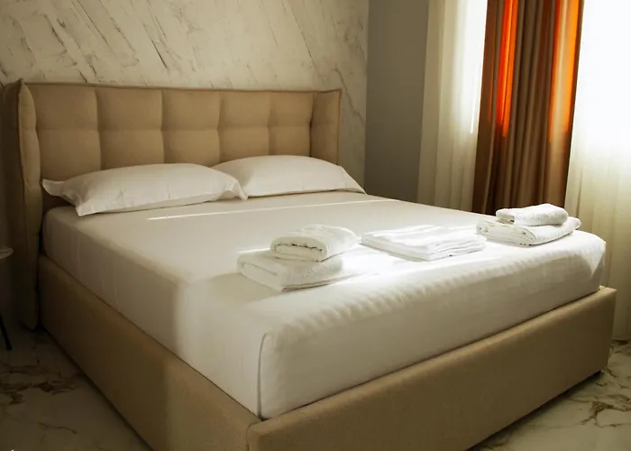 Day Lux Apartament Saranda