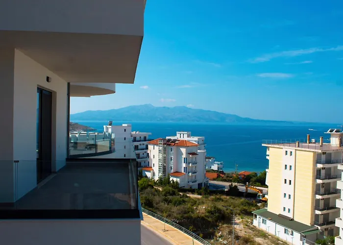 Day Lux Apartament *
