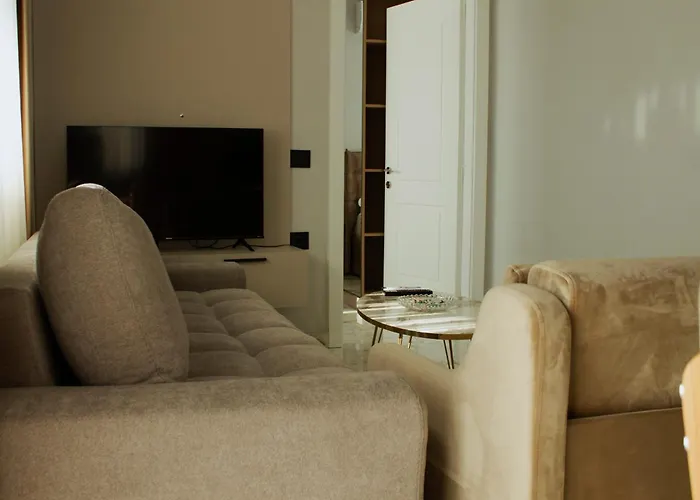 Day Lux Apartament Saranda